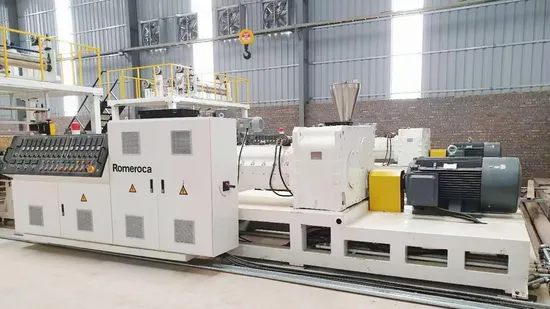 Macchina estrusore in plastica 110/220 Linea di produzione di pavimenti Spc di Romeroca Fornitura di estrusione di alta qualità